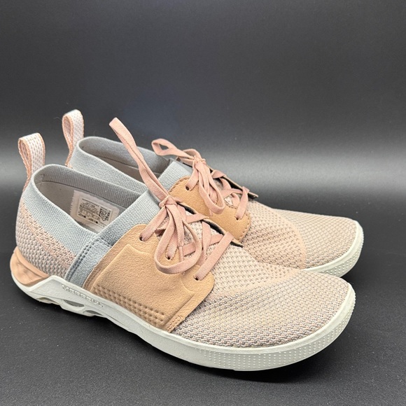 Merrell Shoes - Merrell Women's Sneakers in Peach and Grey Sz 8.5